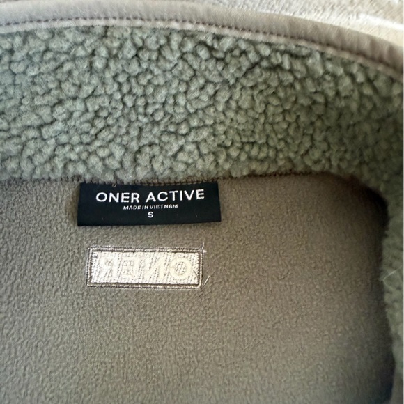 ONER ACTIVE ZIP THROUGH FLEECE GILET ALPINE GREEN. - Picture 5 of 6